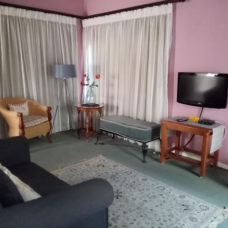 The Lighthouse Guesthouse Colesberg Bagian luar foto
