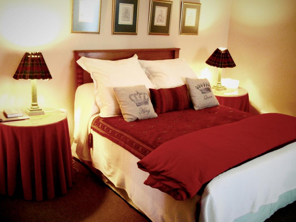 The Lighthouse Guesthouse Colesberg Bagian luar foto
