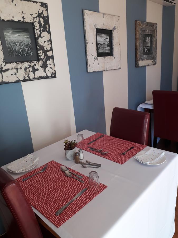 The Lighthouse Guesthouse Colesberg Bagian luar foto