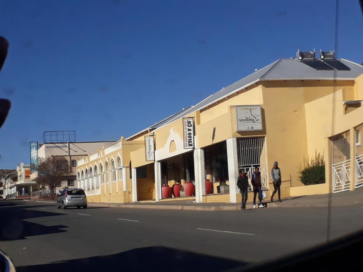 The Lighthouse Guesthouse Colesberg Bagian luar foto